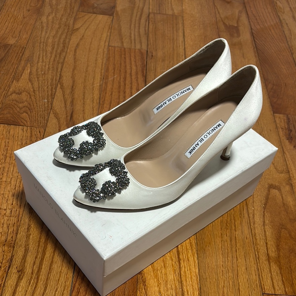 Manolo Blahnik White Heels with Ornamental Brooches